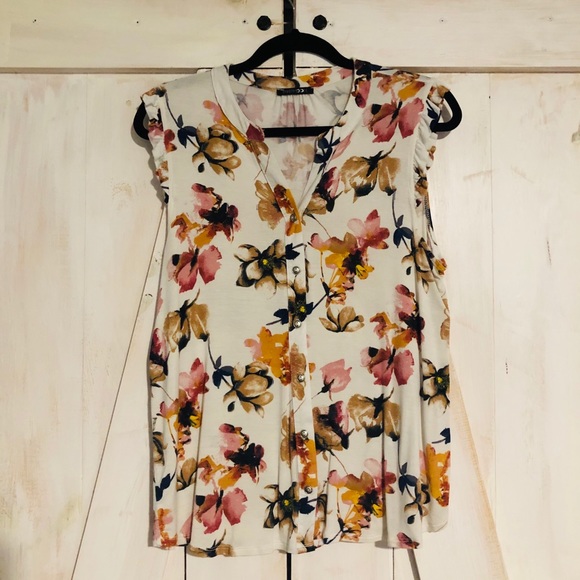 👄 Papermoon Floral Shell 👄 - Picture 1 of 4